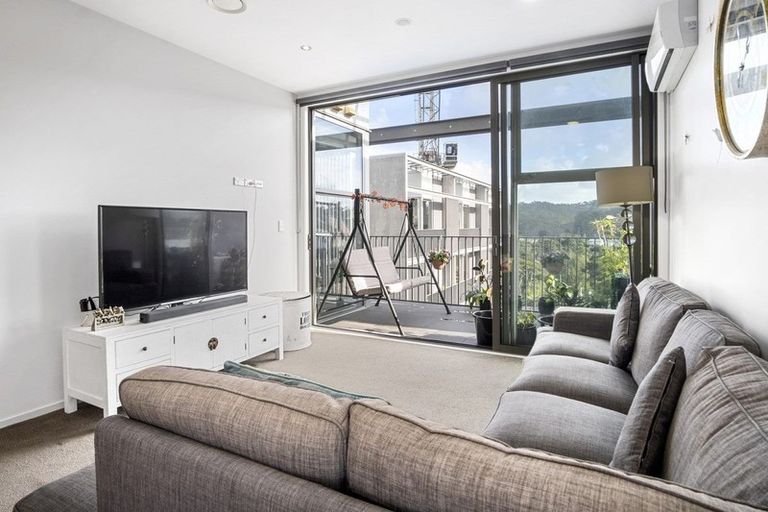 Photo of property in Tenor Apartments, 407/40 Library Lane, Albany, Auckland, 0632