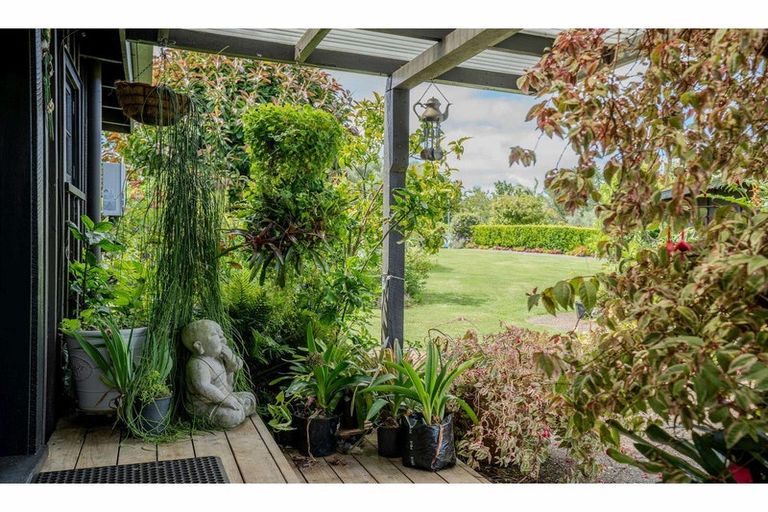 Photo of property in 17 Pickmere Lane, Kerikeri, 0230