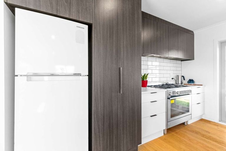 Photo of property in 24 Rocky Road, Huntington, Hamilton, 3210