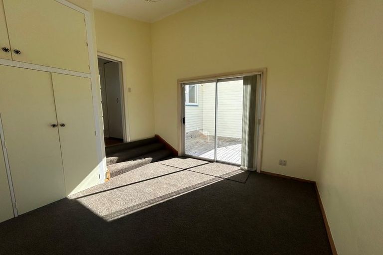 Photo of property in 54 Aorangi Road, Paraparaumu, 5032