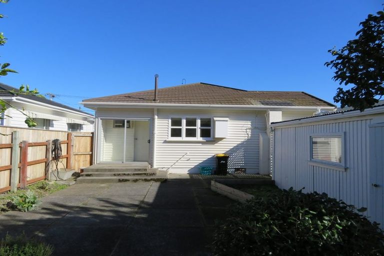 Photo of property in 23 Glamis Avenue, Strathmore Park, Wellington, 6022