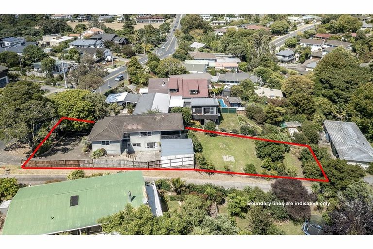 Photo of property in 132 Deep Creek Road, Torbay, Auckland, 0630