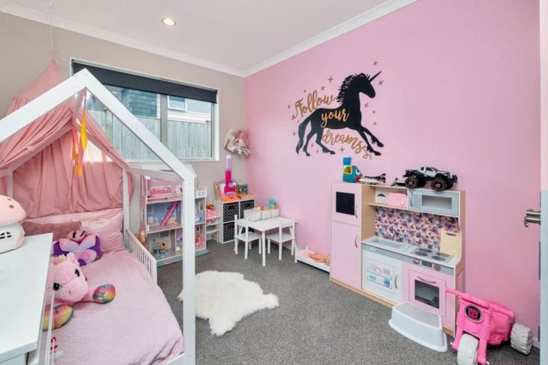 Photo of property in 135 Matua Road, Huapai, Kumeu, 0810