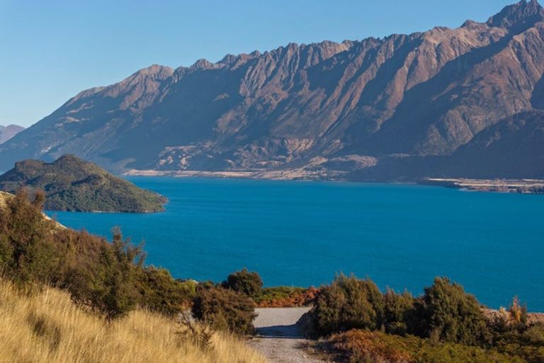 Photo of property in Wyuna, 118 Wyuna Rise, Glenorchy, 9372