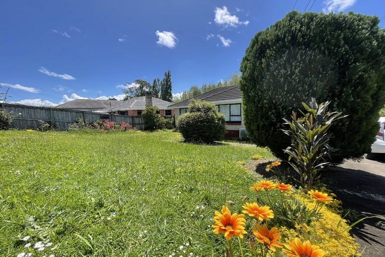 Photo of property in 71 Blake Road, Mangere East, Auckland, 2024