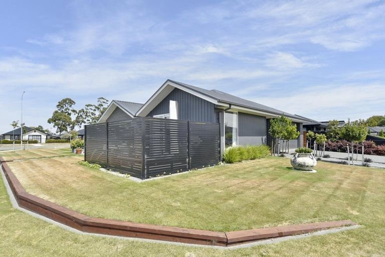 Photo of property in 1 Tara Crescent, Woodend, 7610