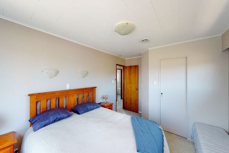 Photo of property in 19 Akepiro Place, Tawhero, Whanganui, 4501