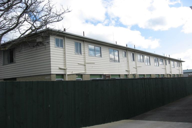 Photo of property in 121-123 Bell Road, Waiwhetu, Lower Hutt, 5010