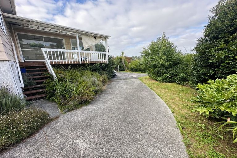 Photo of property in 530 Beach Road, Murrays Bay, Auckland, 0630