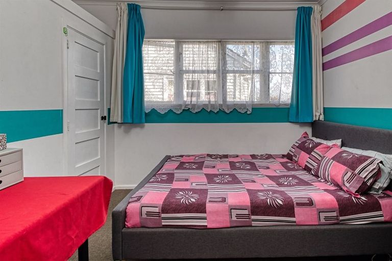 Photo of property in 805 Tamatea Street, Mahora, Hastings, 4120