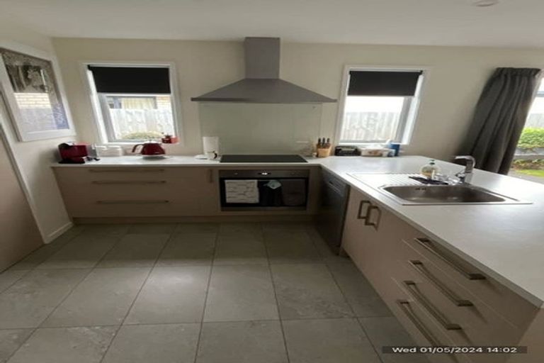 Photo of property in 14 Mclendon Green, Belfast, Christchurch, 8051