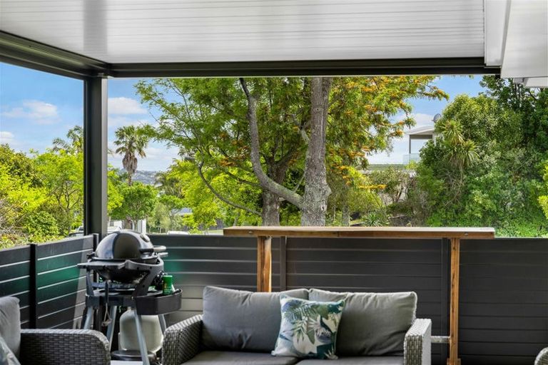 Photo of property in 22 Tercel Place, Sunnyhills, Auckland, 2010