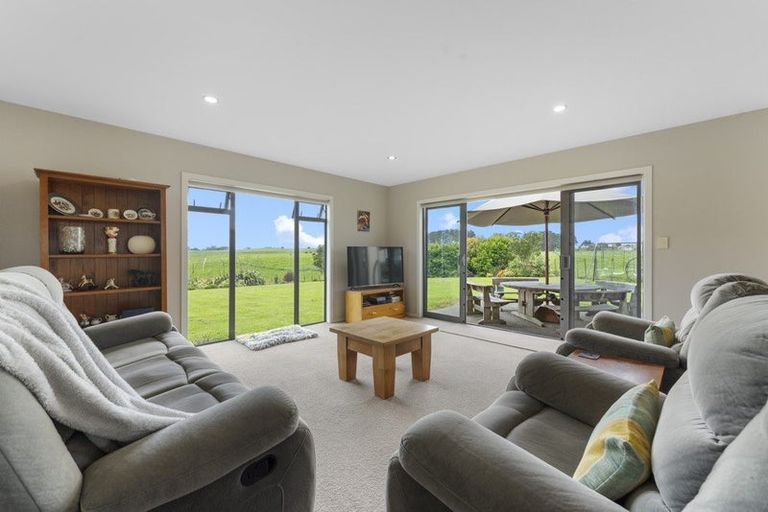 Photo of property in 30 Nicholson Drive, Kaitoke, Whanganui, 4572