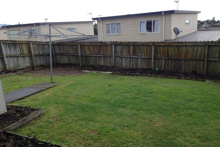 Photo of property in 39 Seymour Road, Sunnyvale, Auckland, 0612