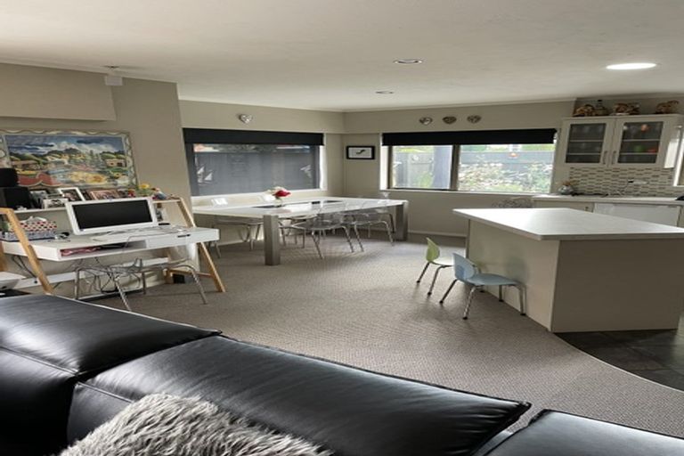 Photo of property in 166a Fitzherbert Avenue, West End, Palmerston North, 4410