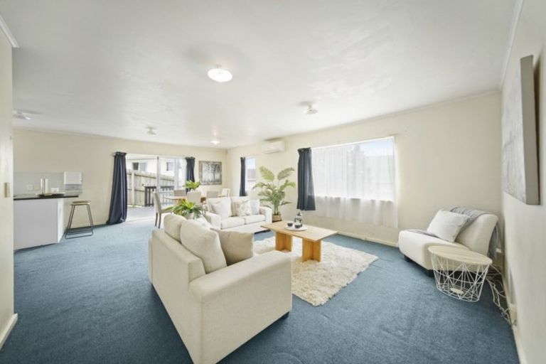 Photo of property in 3a Zircon Place, Wiri, Auckland, 2104
