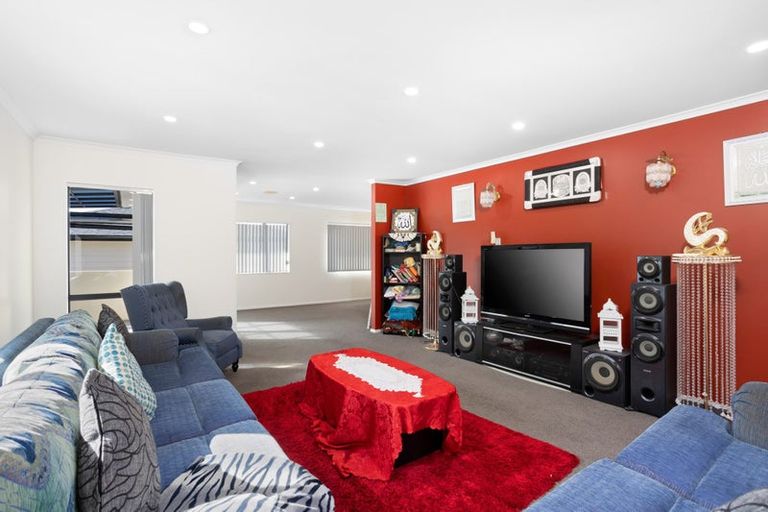 Photo of property in 26 The Enclave, Totara Heights, Auckland, 2105