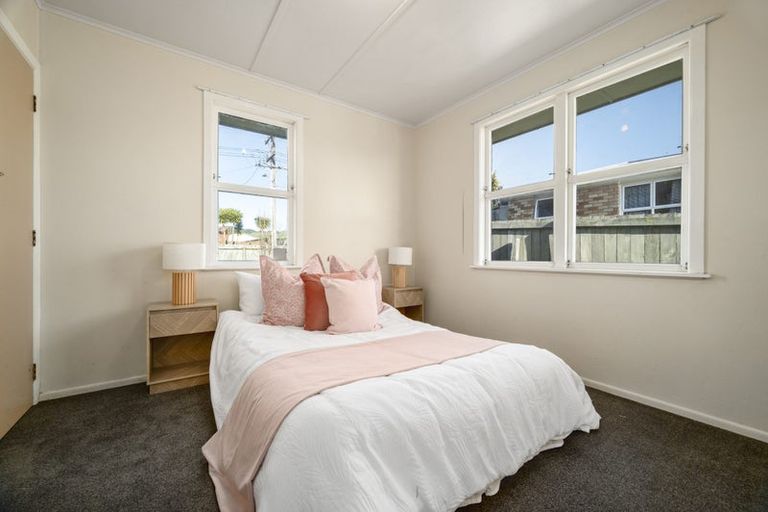 Photo of property in 6 Porikapa Road, Owhata, Rotorua, 3010