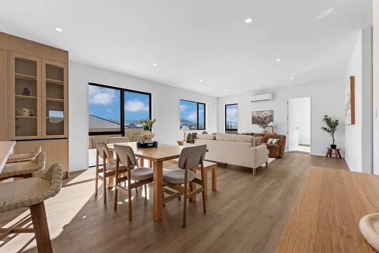 Photo of property in 2 Vintner Lane, Pokeno, 2402