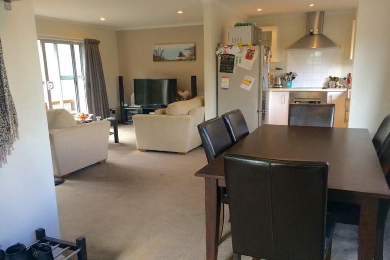 Photo of property in 3c Woodhouse Avenue, Karori, Wellington, 6012