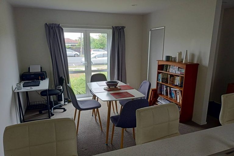 Photo of property in 13 Tribute Loop, Takanini, 2112