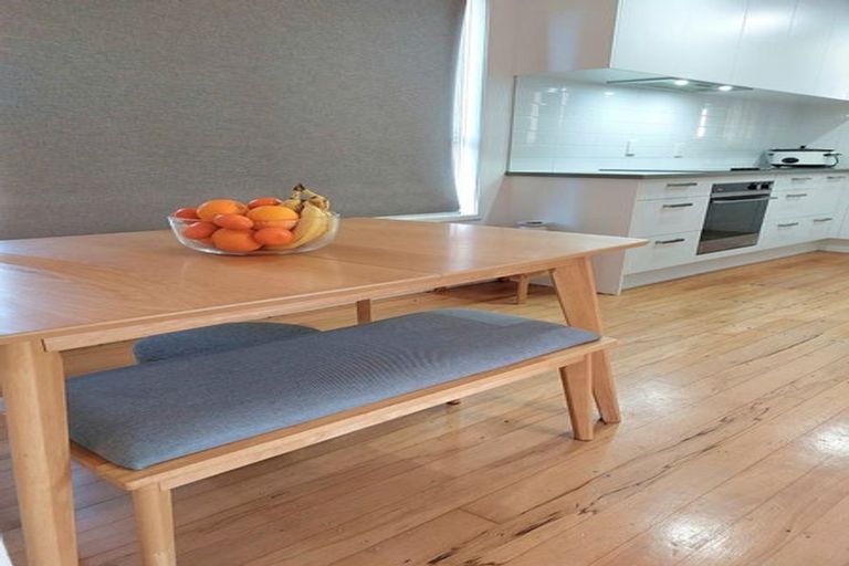 Photo of property in 21 Flaxdale Street, Birkdale, Auckland, 0626