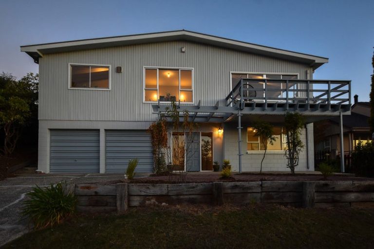 Photo of property in 17 Gebbie Street, Kinmont Park, Mosgiel, 9024