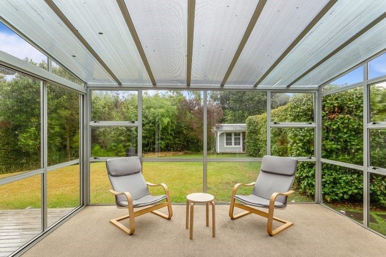 Photo of property in 14 Millbrook Road, Henderson, Auckland, 0612