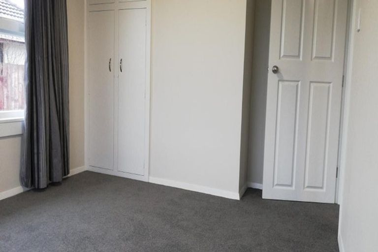 Photo of property in 23 Greenhurst Street, Sockburn, Christchurch, 8042