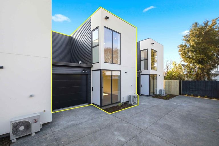 Photo of property in 1/4 Halliwell Avenue, Papanui, Christchurch, 8052