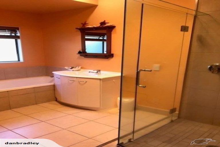 Photo of property in 3 Haines Grove, Rainbow Point, Taupo, 3330