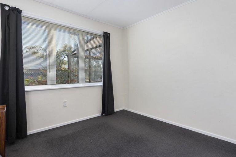 Photo of property in 27 Clouston Park Road, Clouston Park, Upper Hutt, 5018