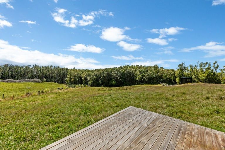 Photo of property in 1878 Mangorei Road, Mangorei, New Plymouth, 4371