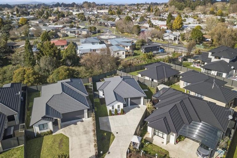 Photo of property in 73 Stan Heather Drive, Glenview, Hamilton, 3206