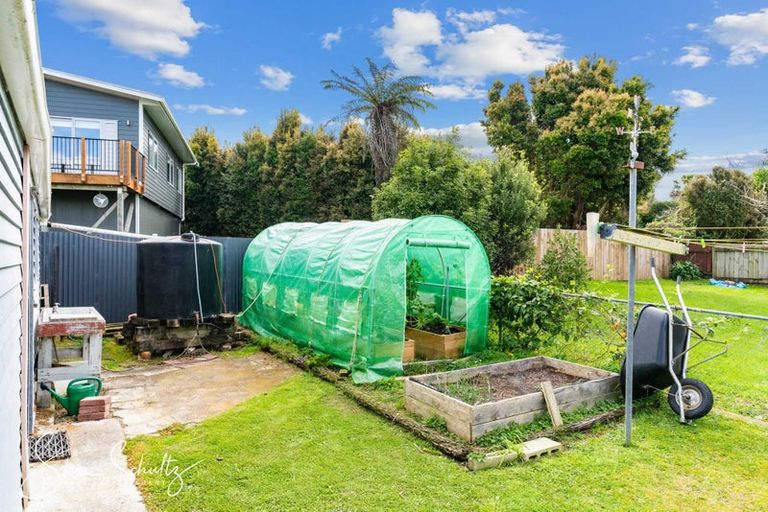 Photo of property in 25 Ngatoto Road, Tinopai, Matakohe, 0593