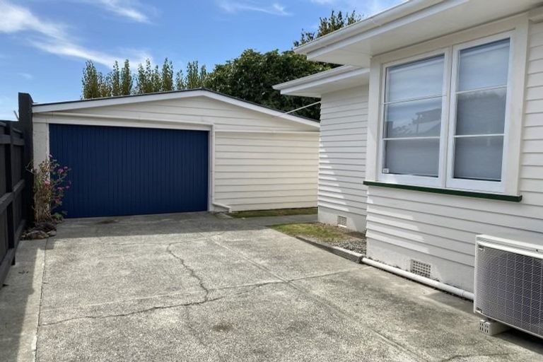 Photo of property in 54 Guy Avenue, Takaro, Palmerston North, 4410