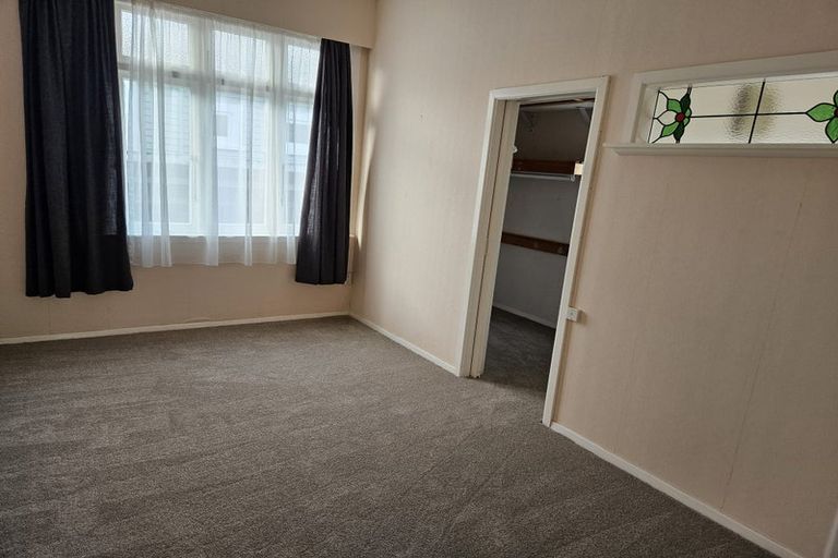 Photo of property in 58 Hautana Street, Woburn, Lower Hutt, 5010