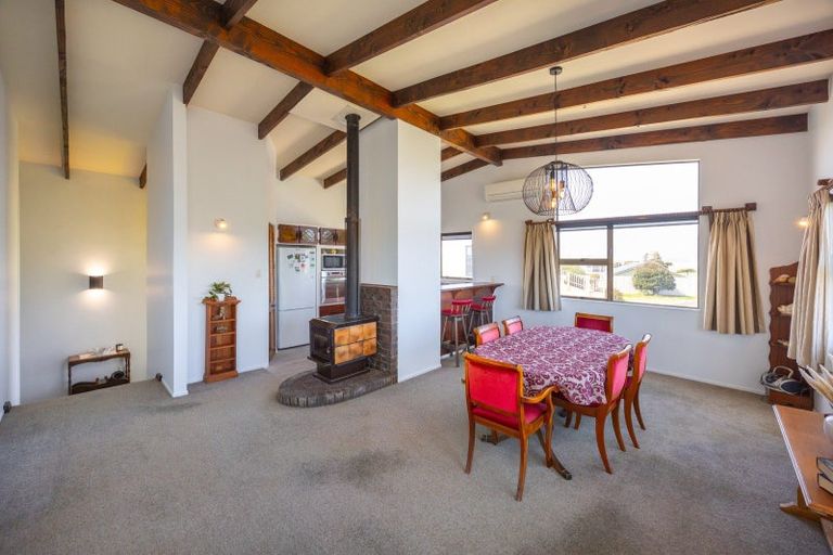 Photo of property in 1 Hartley Street, Foxton Beach, Foxton, 4815