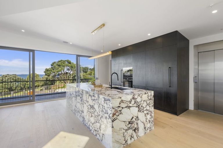 Photo of property in 61a Churchill Road, Murrays Bay, Auckland, 0630