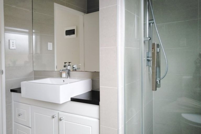 Photo of property in 11 Ballindrait Drive, Flat Bush, Auckland, 2019