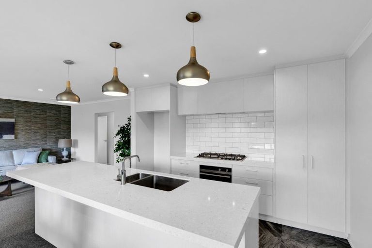 Photo of property in 23 Garrett Drive, Whalers Gate, New Plymouth, 4310