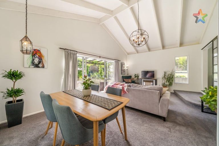 Photo of property in 115 Manuka Street, Stokes Valley, Lower Hutt, 5019