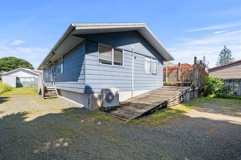 Photo of property in 6a Okere Place, Tikipunga, Whangarei, 0112