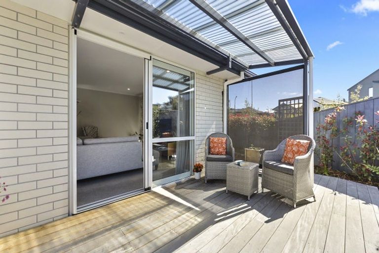 Photo of property in 14 Trevally Place, Snells Beach, 0920