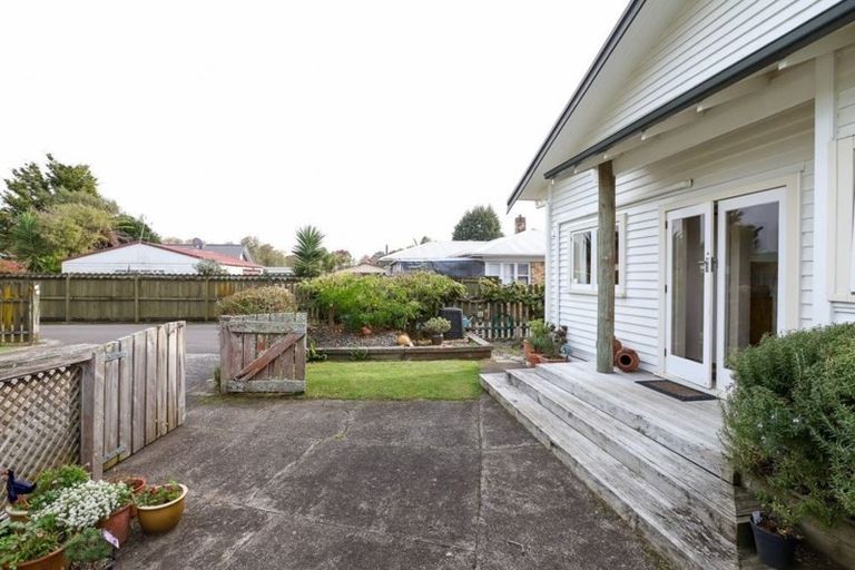 Photo of property in 13 Garnett Avenue, Forest Lake, Hamilton, 3200