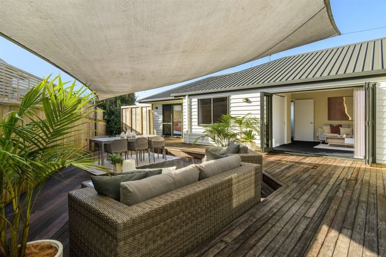 Photo of property in 37 Marire Drive, Ohauiti, Tauranga, 3112