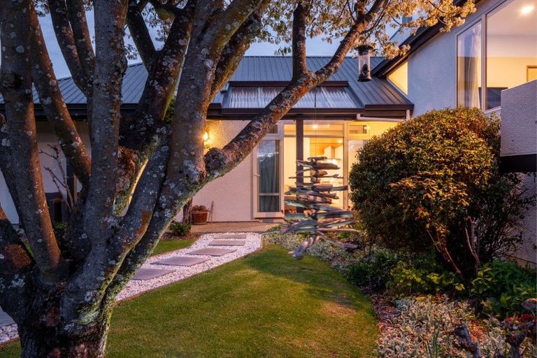Photo of property in 22 Shaw Street, Arrowtown, 9302