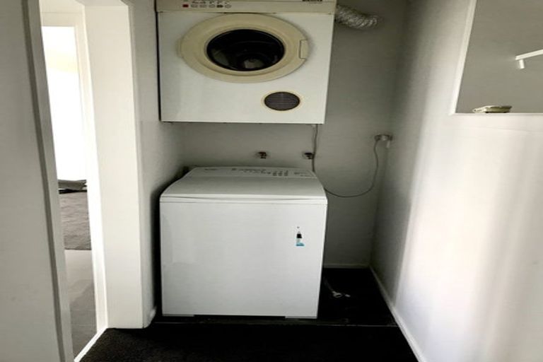 Photo of property in 50 Townsend Road, Miramar, Wellington, 6022