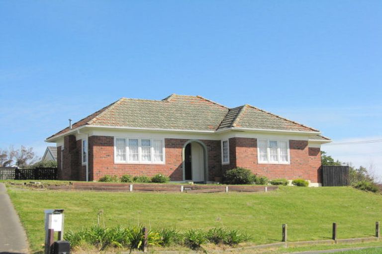 Photo of property in 41 Jackson Street, College Estate, Whanganui, 4500