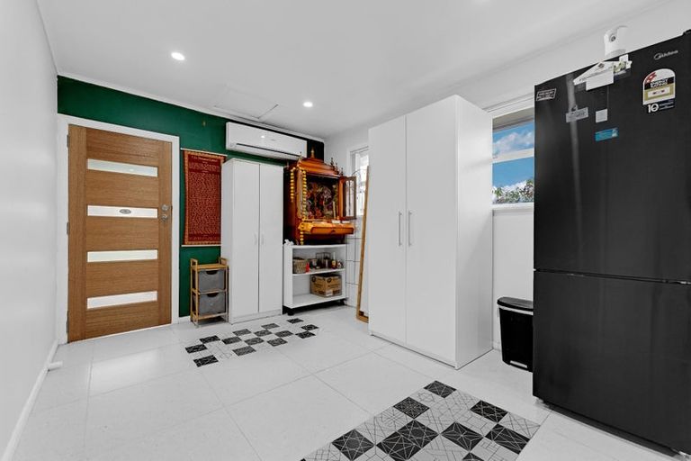 Photo of property in 5 Tui Crescent, Manurewa, Auckland, 2102